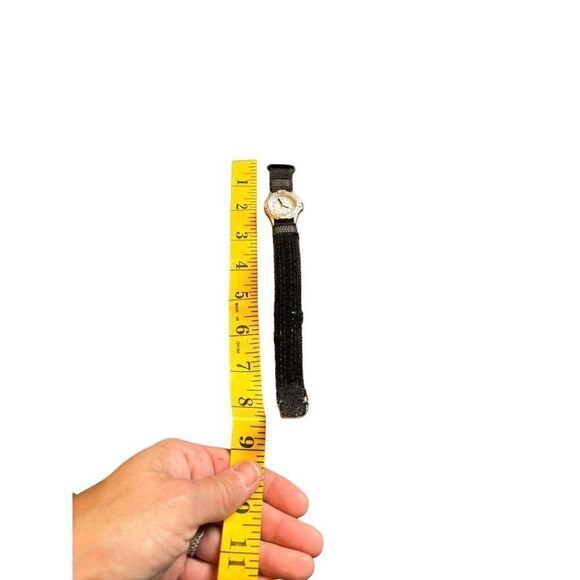 Timex Women's Analog Watch Black Strap White Dial WR 30M 25mm Case - Picture 3 of 9